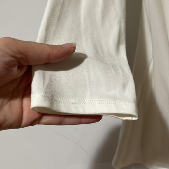 Catherine Off White Blouse Womens Size Medium 3/4 Sleeves - Picture 5 of 8